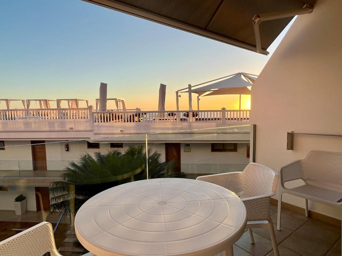 Ona Pearly Grey Apartment Callao Salvaje Bagian luar foto
