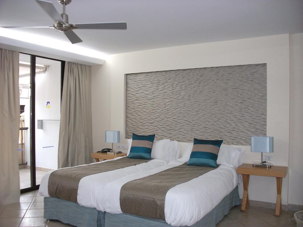 Ona Pearly Grey Apartment Callao Salvaje Bagian luar foto